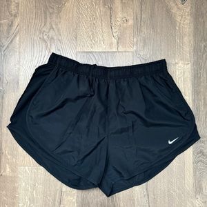 Black Nike Tempo Running Short
